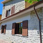Poggio Di Vento Sulla Via Degli Dei *