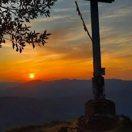 Poggio Di Vento Sulla Via Degli Dei *