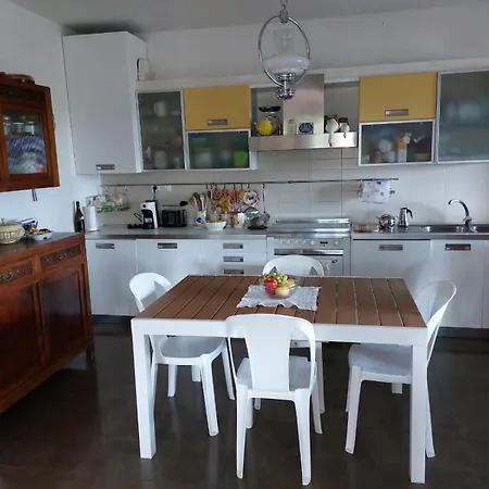 Bed & Breakfast Poggio Di Vento Sulla Via Degli Dei *