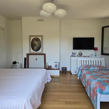 Poggio Di Vento Sulla Via Degli Dei