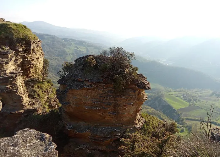 Poggio Di Vento Sulla Via Degli Dei